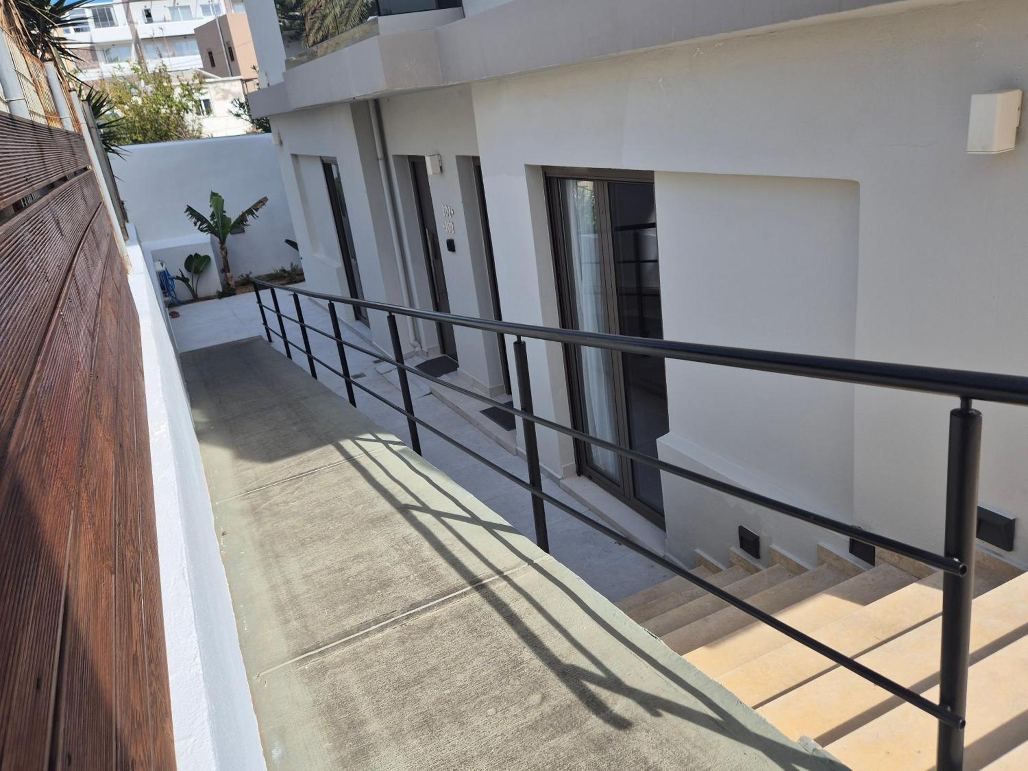 Calmare Suites Ретимно Экстерьер фото