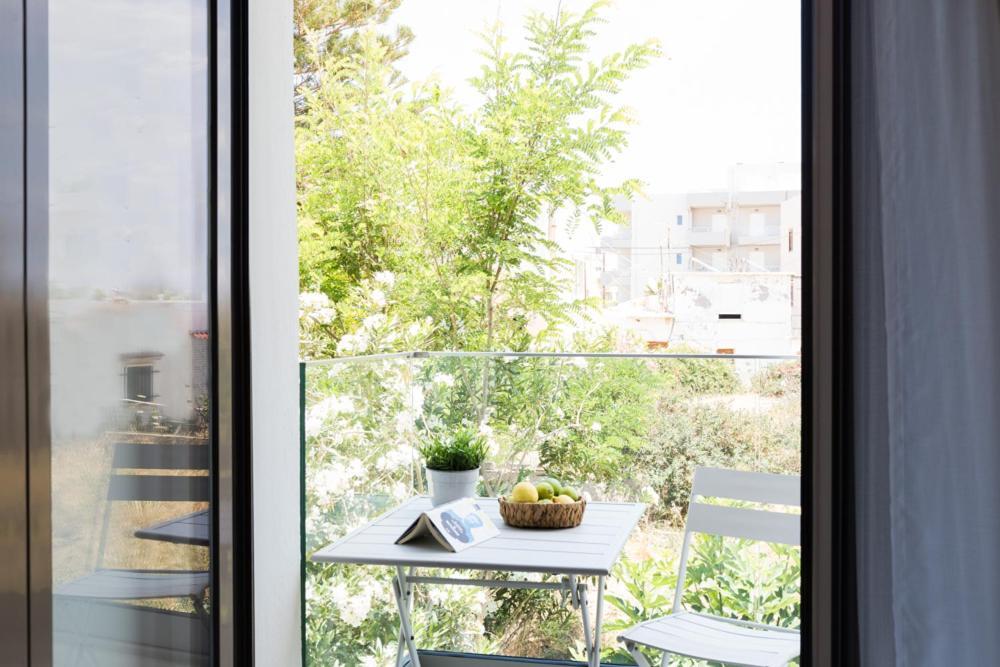 Calmare Suites Ретимно Экстерьер фото